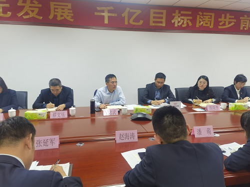 魯商發(fā)展總經(jīng)理助理王忠武到魯商物業(yè)調(diào)研工作